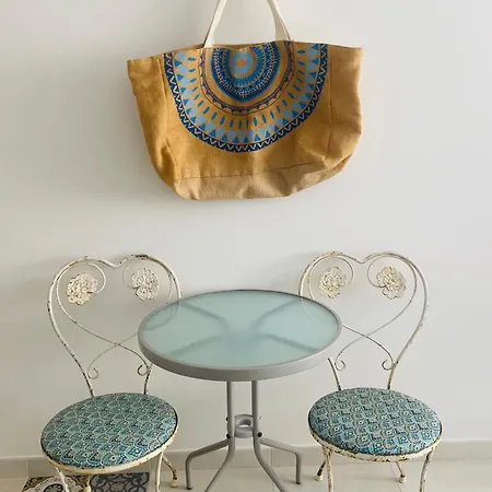 דירה Mediterranean View קלפה